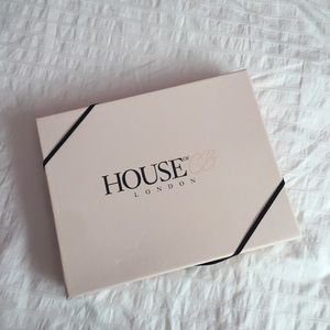 House of CB Deep-V Bra
